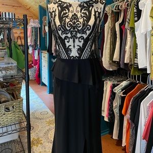 Onyx Nite, black gown with sparkling black detail.